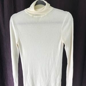 Ann Taylor Cream Turtleneck